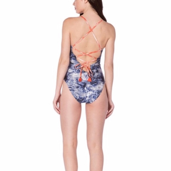 Lucky Brand one-piece crushed waves swimsuit - Picture 2 of 8
